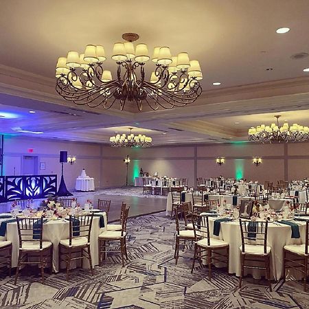 Crowne Plaza Hotel Philadelphia - King Of Prussia By Ihg מראה חיצוני תמונה