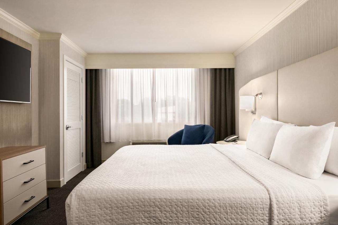 Crowne Plaza Hotel Philadelphia - King Of Prussia By Ihg מראה חיצוני תמונה