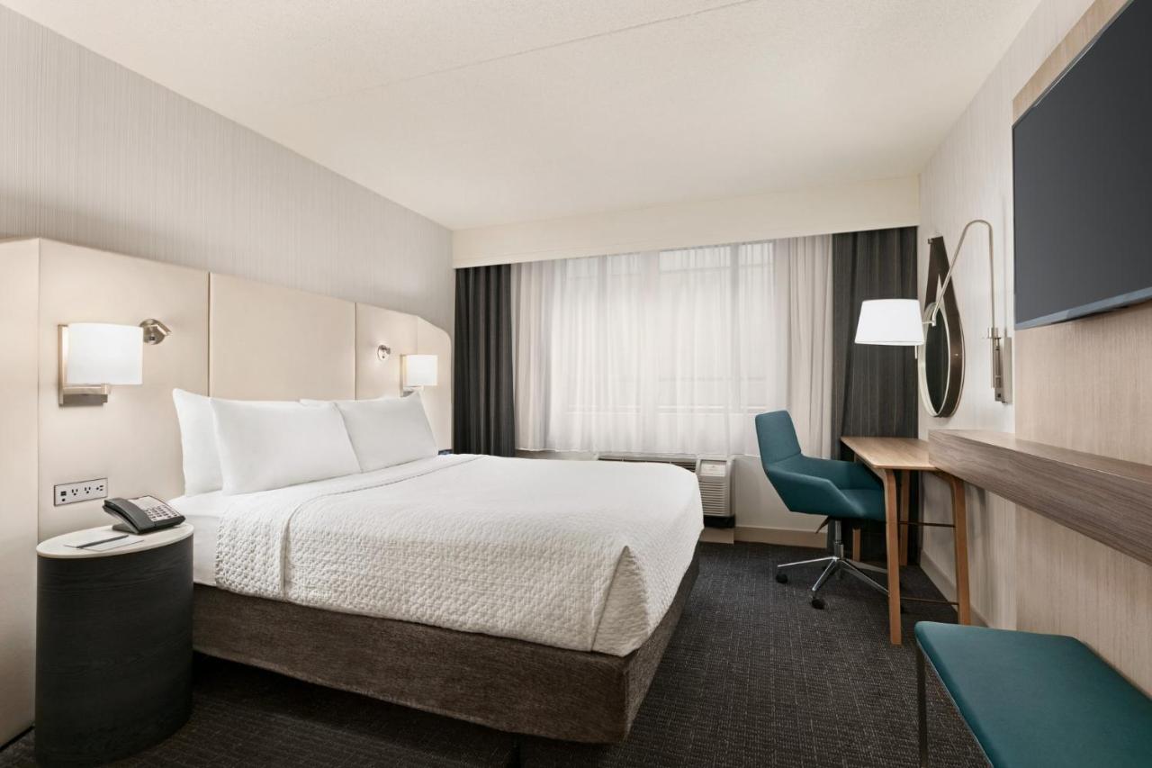 Crowne Plaza Hotel Philadelphia - King Of Prussia By Ihg מראה חיצוני תמונה