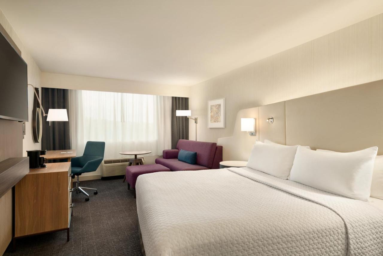 Crowne Plaza Hotel Philadelphia - King Of Prussia By Ihg מראה חיצוני תמונה