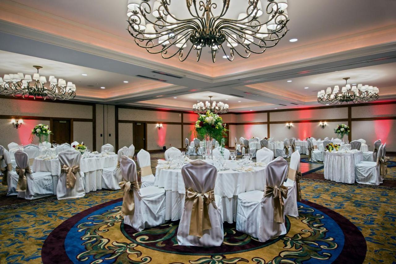 Crowne Plaza Hotel Philadelphia - King Of Prussia By Ihg מראה חיצוני תמונה